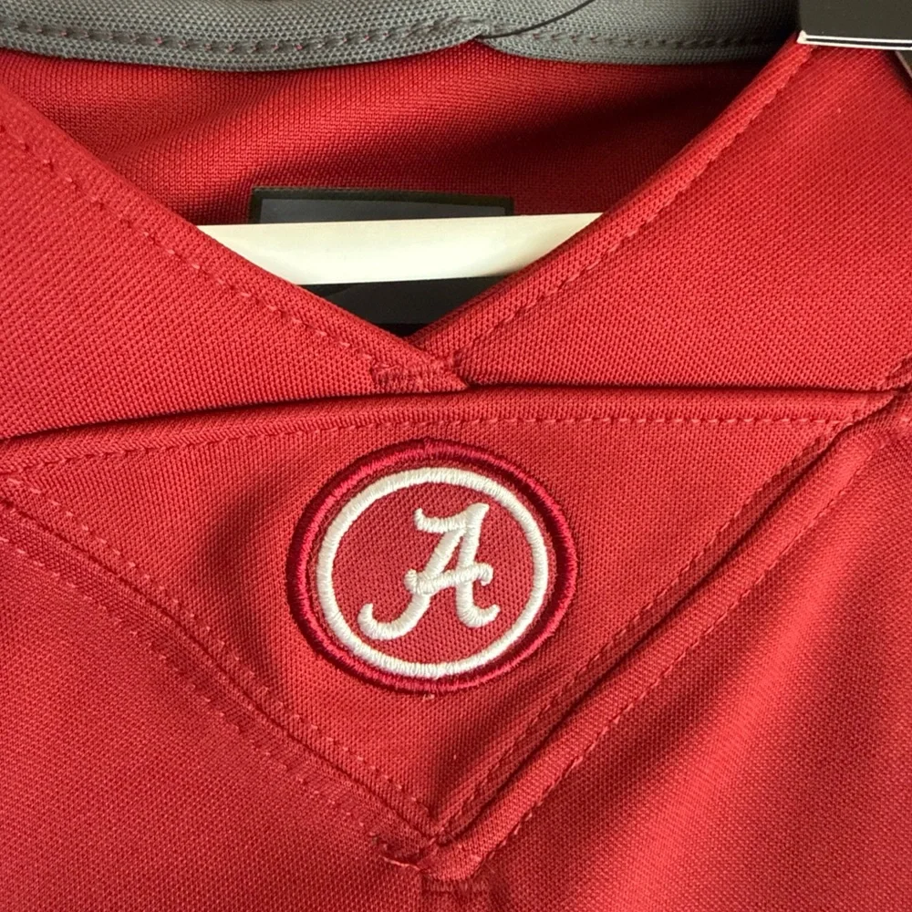 Nike Red and White Men's Jersey - Picture 5 of 7